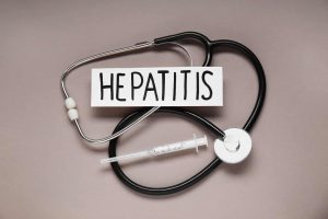 what are the benefits of getting a hepatitis vaccine